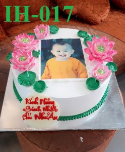 bánh kem in hình bé