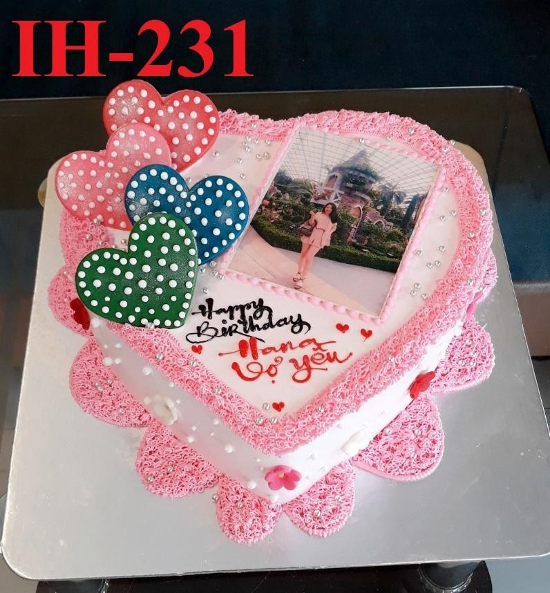 bánh kem in hình theo yêu cầu